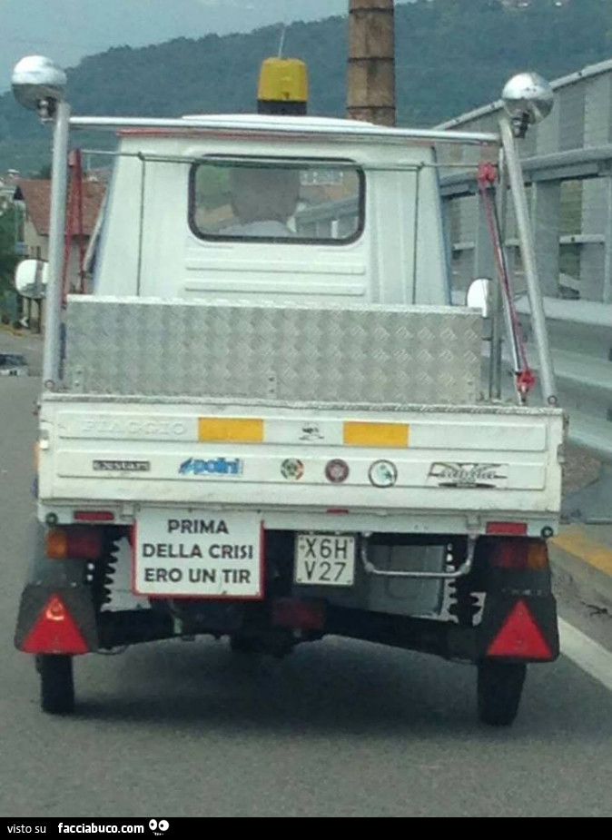 Operaio sull'Ape. Prima della crisi ero un Tir