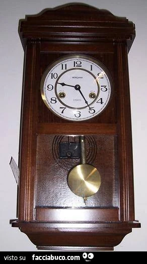 Foto orologio a pendolo