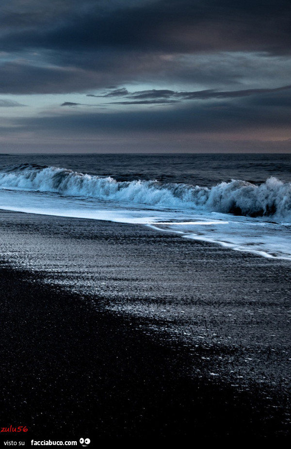 Mare agitato di sera