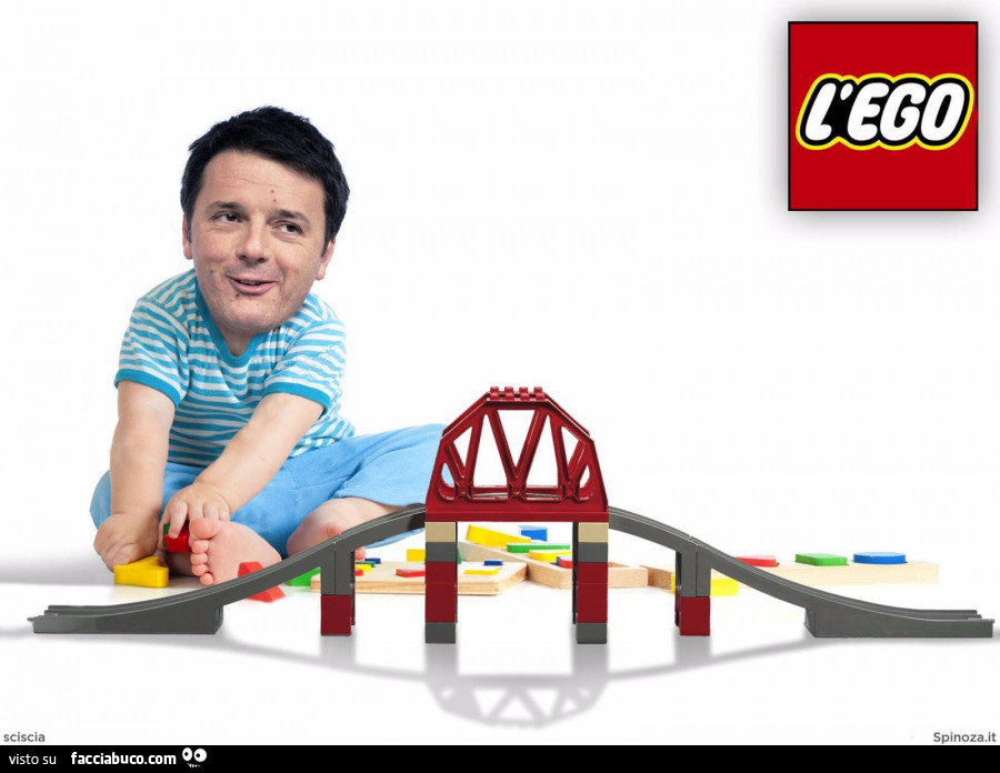 Matteo Renzi costruisce il ponte con i lego. L'Ego